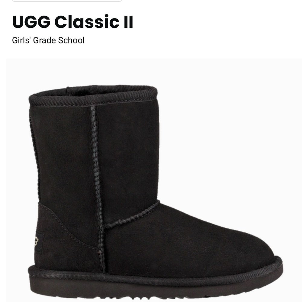 Black cozy UGG boot